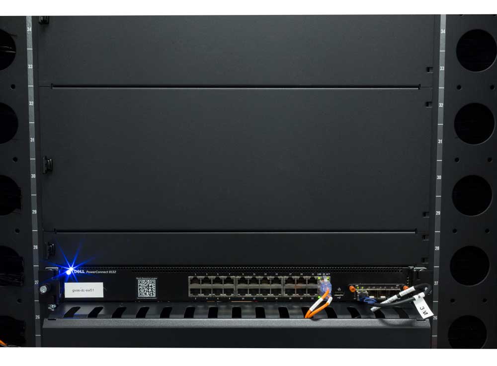 Conceal Unoccupied Rack Space (desktop image) Conceal Unoccupied Rack Space (desktop image)